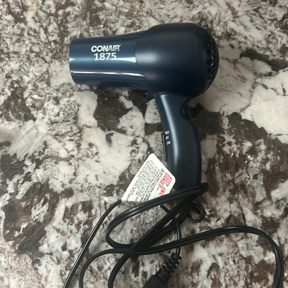 Conair 1875 mid-size dryer - Picture 3 of 3